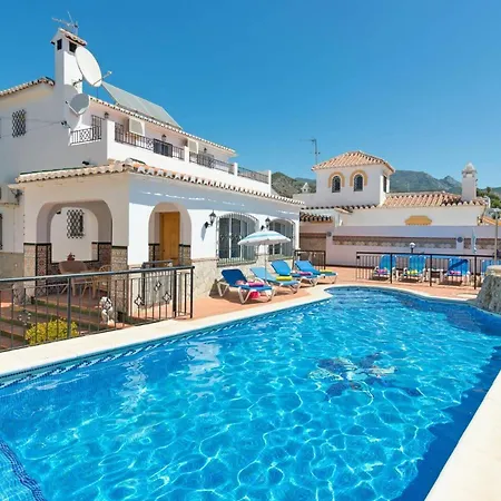 Loly By Villa Nerja